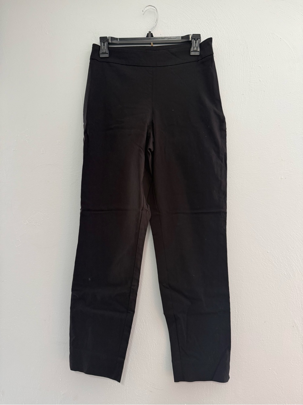 Black Straight Leg Capris